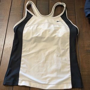 Nike performance athletic top